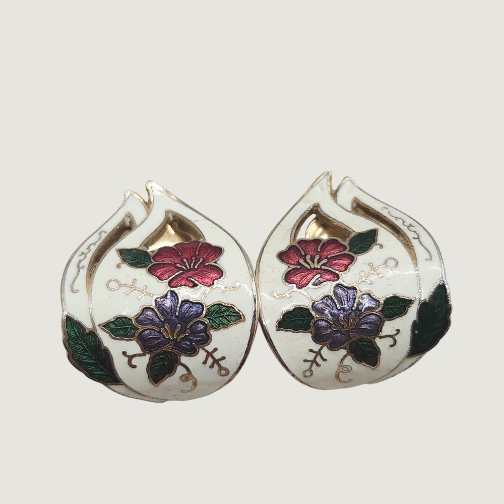 Vintage Floral Cloisonne Clip On Earrings Gold Tone White Enamel Cottagecore